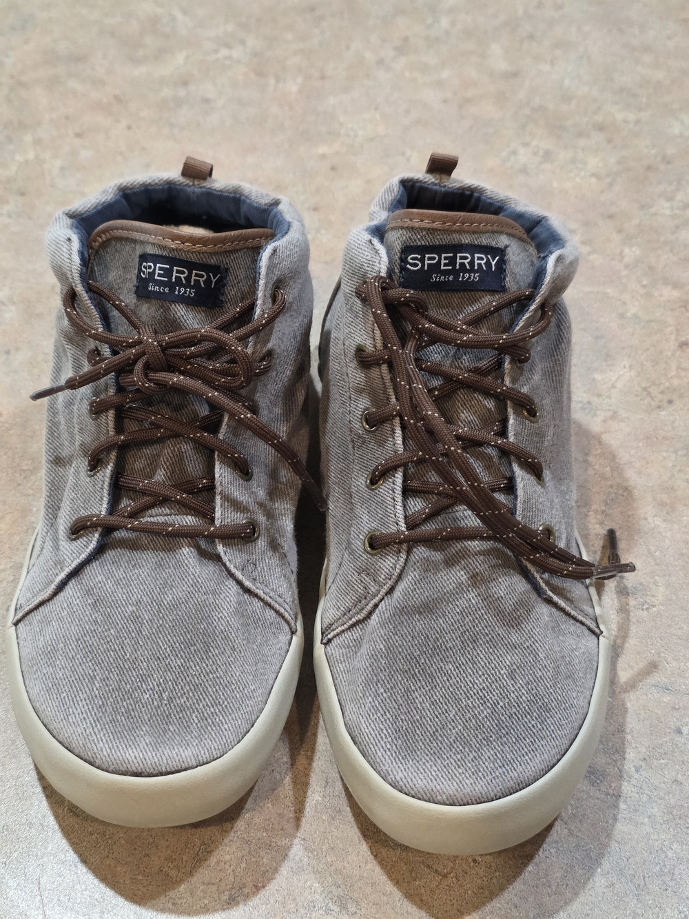 Sperry Tuck Mid Brown Big Boys Sneaker Size 6M, Brown